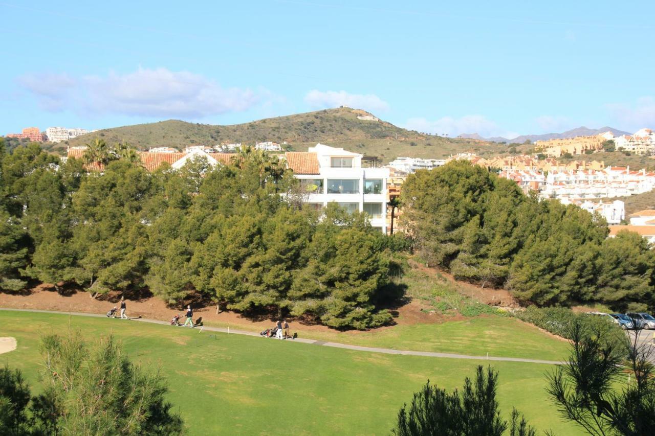 Miraflores Golf Gardens II Luxe Appartement at Riviera del Sol Sitio de Calahonda Eksteriør billede